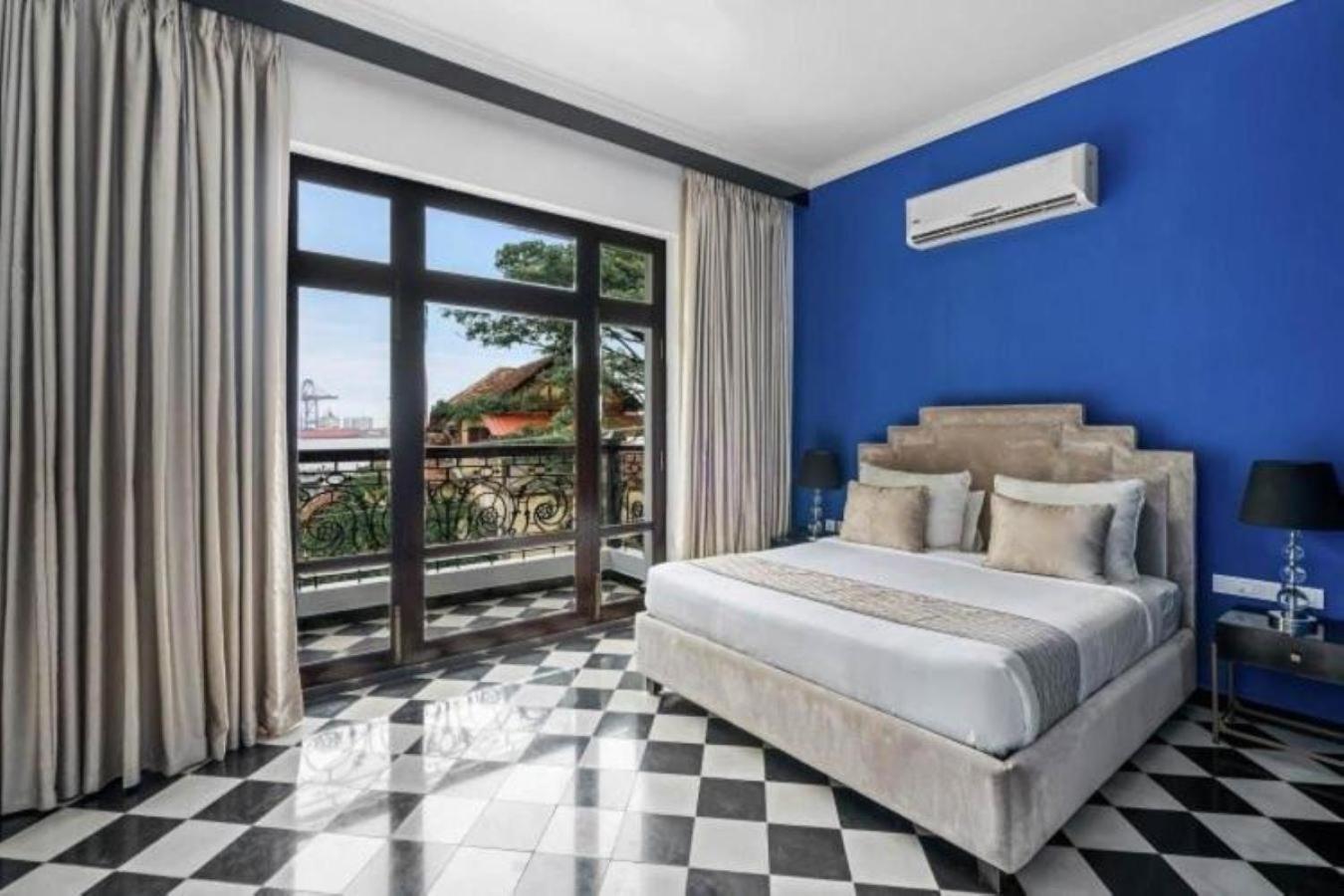 Hotel The Old Court House By Abad à Fort Kochi Extérieur photo